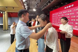 官方：狼队已激活多伊尔购买选择权，与球员签约至2028年